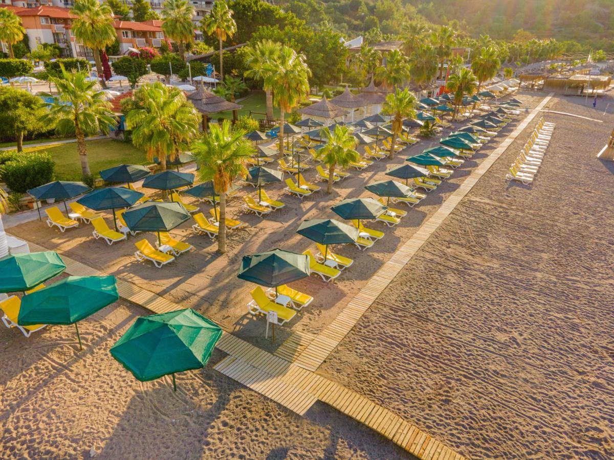 Отель Justiniano Club Alanya Окурджалар Экстерьер фото