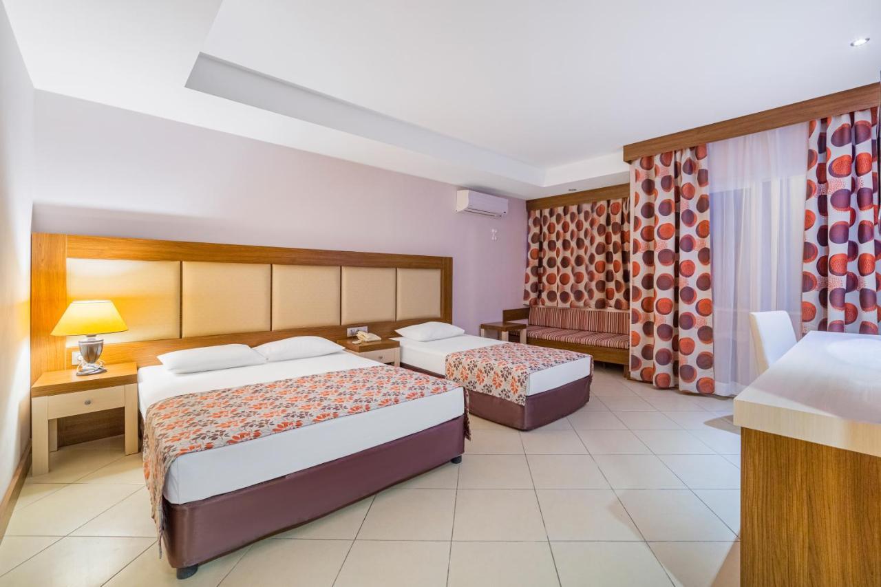Отель Justiniano Club Alanya Окурджалар Экстерьер фото
