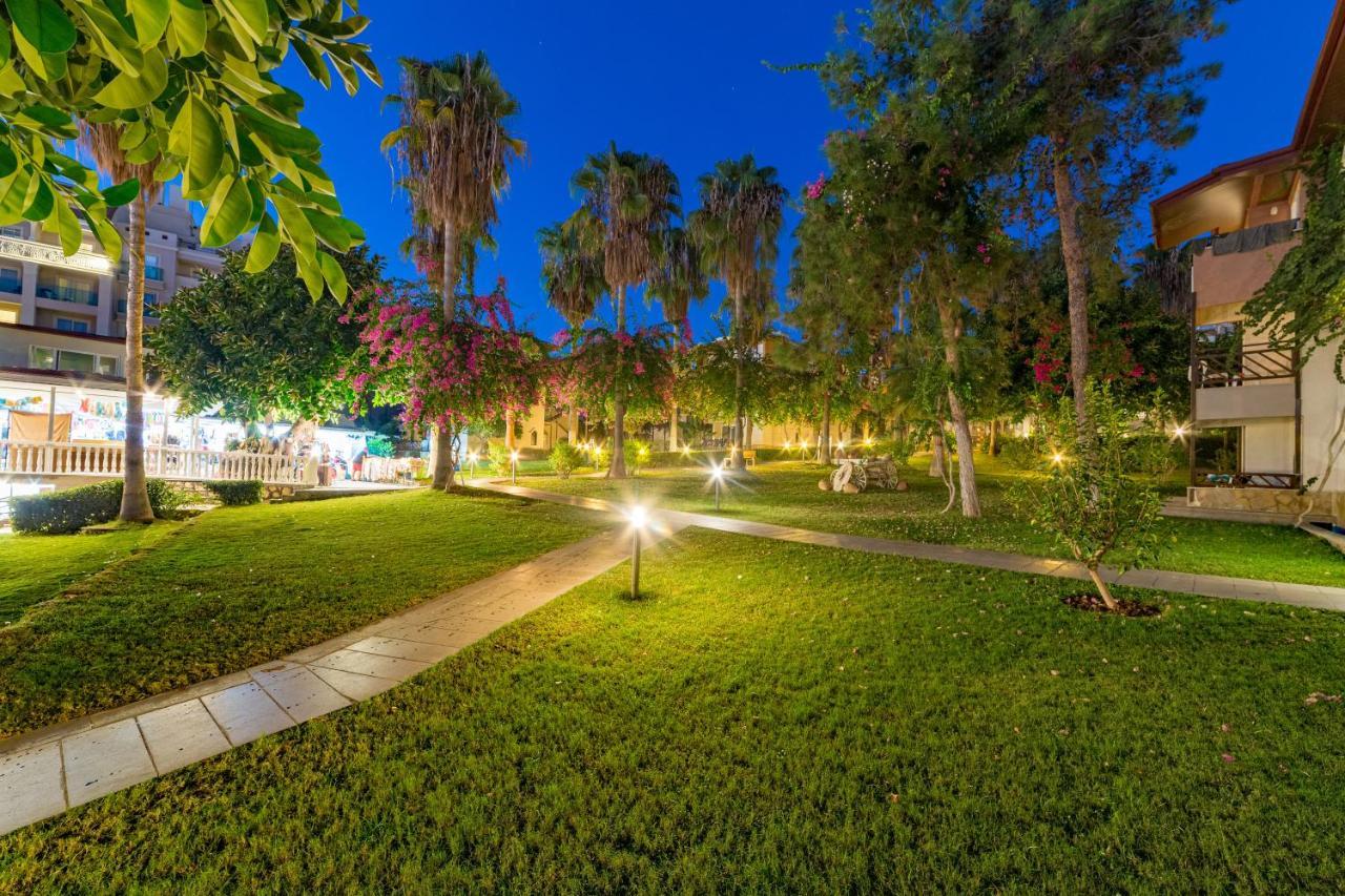 Отель Justiniano Club Alanya Окурджалар Экстерьер фото